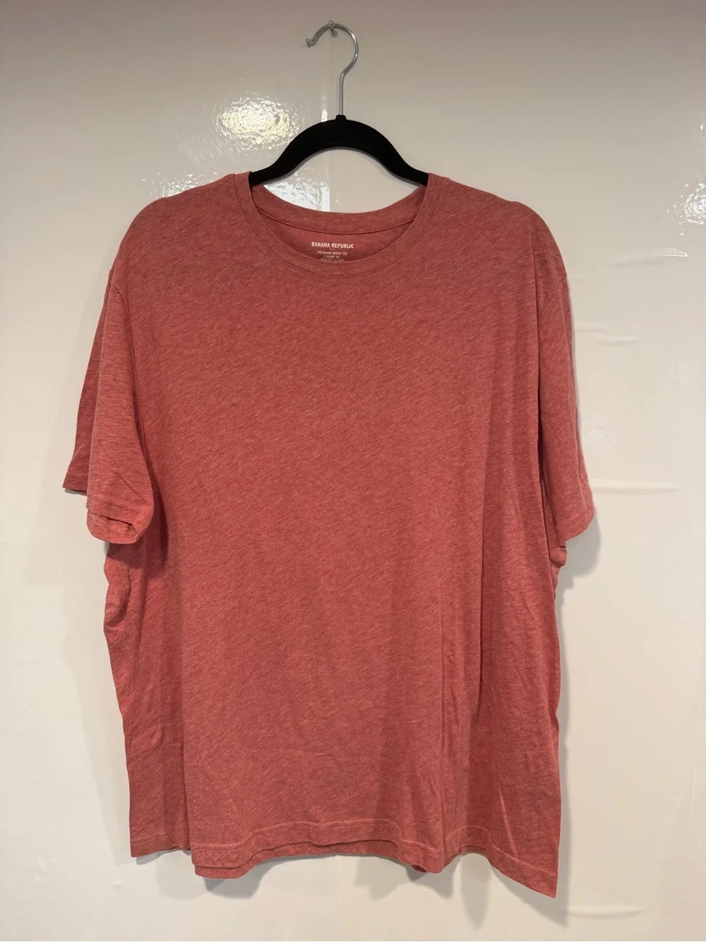Men's Heather Red Banana Republic Crew Neck T-Shirt